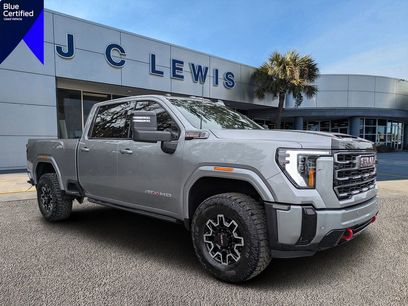 Used 2025 GMC Sierra 2500 AT4 w/ AT4 Premium Plus Package