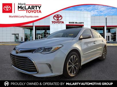 Used 2017 Toyota Avalon XLE