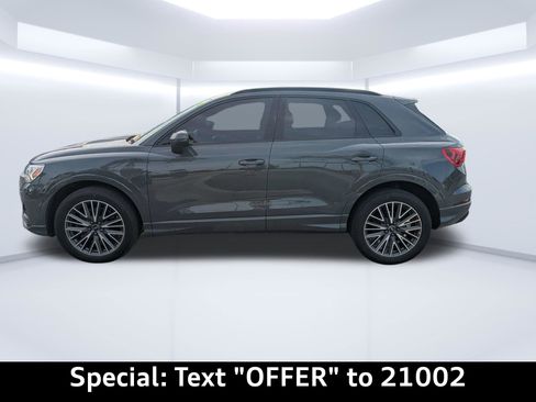 Certified 2023 Audi Q3 2.0T Premium w/ Convenience Package AWD/4WD image 7