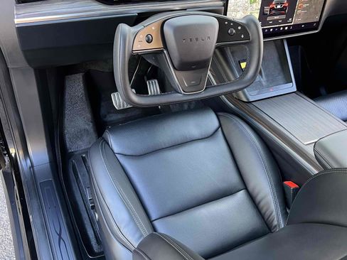 Used 2022 Tesla Model X Plaid AWD/4WD image 29