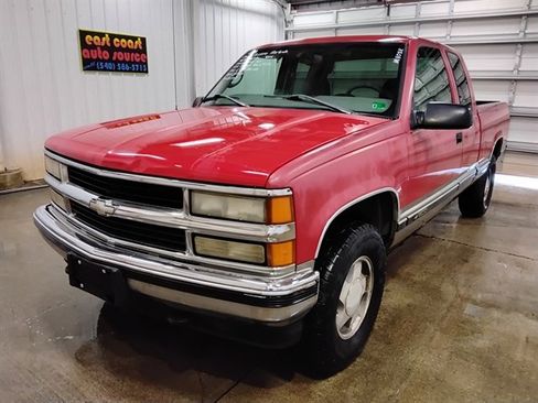 Used 1998 Chevrolet Silverado 1500 4x4 Extended Cab w/ Preferred Equipment Group 3 image 4