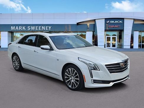 Used 2017 Cadillac CT6 Luxury AWD/4WD image 3