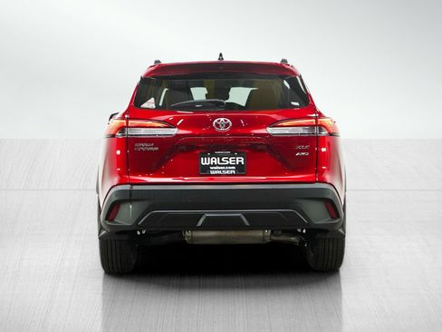 Used 2025 Toyota Corolla Cross XLE w/ Convenience Package AWD/4WD image 4