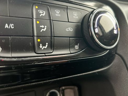 Used 2023 Buick Encore GX Preferred w/ Cold Weather Comfort Package FWD image 29