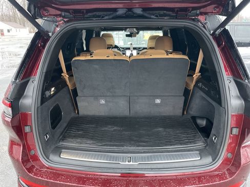 Used 2024 Jeep Grand Cherokee L Summit image 41