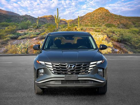 Used 2023 Hyundai Tucson SE AWD/4WD image 5