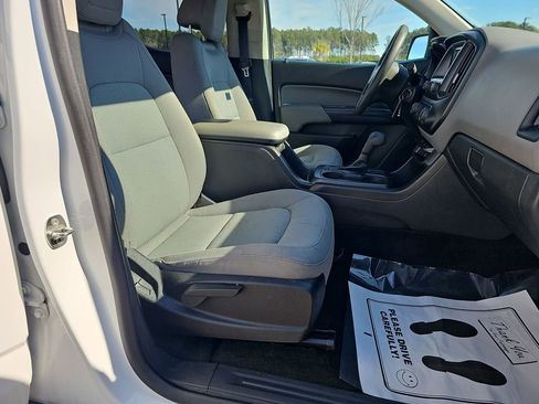 Used 2015 Chevrolet Colorado W/T w/ WT Convenience Package image 13