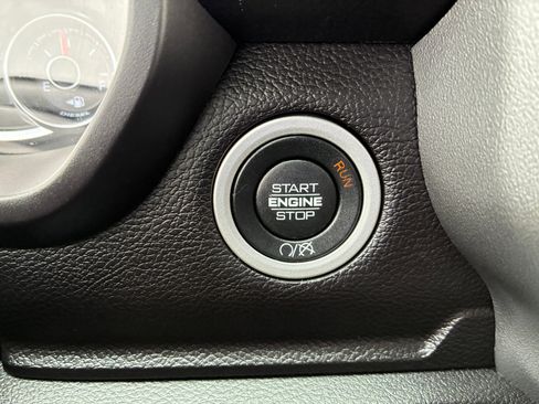 Used 2024 RAM 2500 Big Horn image 26