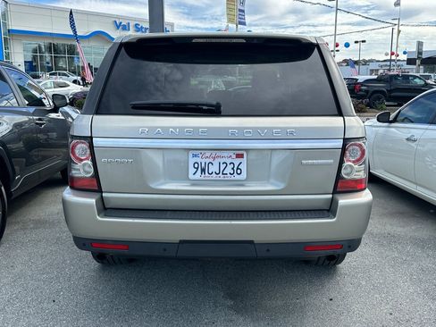 Used 2013 Land Rover Range Rover Sport HSE LUX w/ Luxury Interior Pkg image 4