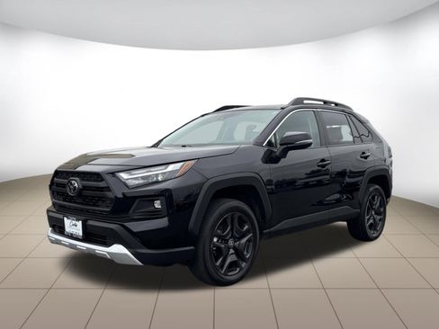 Used 2024 Toyota RAV4 Adventure AWD/4WD image 3