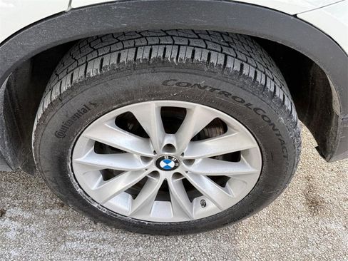 Used 2017 BMW X3 sDrive28i image 6