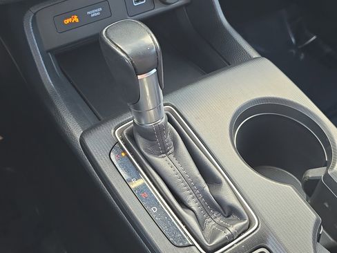 Used 2023 Honda Civic Sport image 25