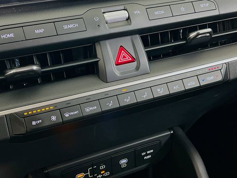 Used 2025 Kia K4 LXS image 10