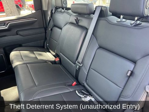 Used 2026 GMC Sierra 1500 SLT RWD image 23
