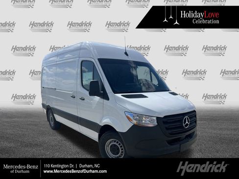 New 2025 Mercedes-Benz Sprinter 2500 image 1
