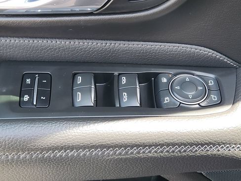 Used 2021 GMC Yukon XL Denali w/ Denali Premium Package AWD/4WD image 20