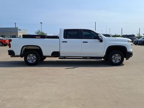 Used 2024 Chevrolet Silverado 2500 W/T w/ WT Convenience Package RWD image 8
