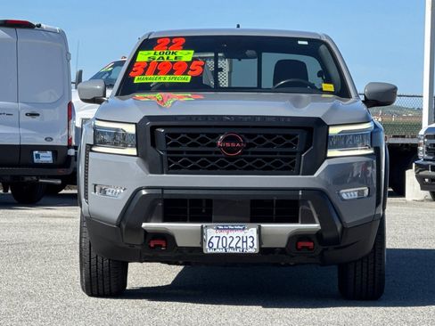 Used 2022 Nissan Frontier Pro-X RWD image 9