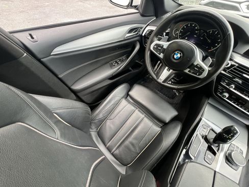 Used 2019 BMW 540i xDrive w/ M Sport Package AWD/4WD image 16