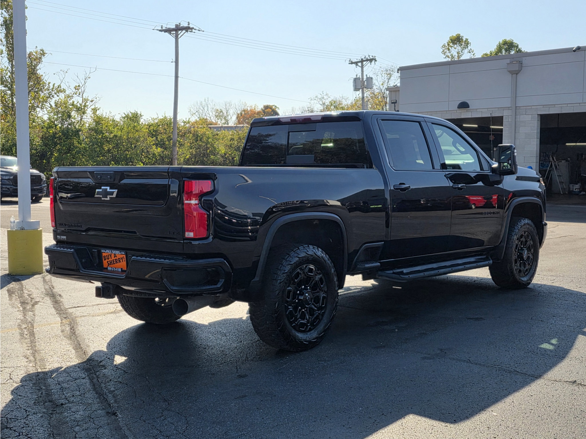 Used 2024 Chevrolet Silverado 3500 LTZ w/ LTZ Plus Package AWD/4WD image 9