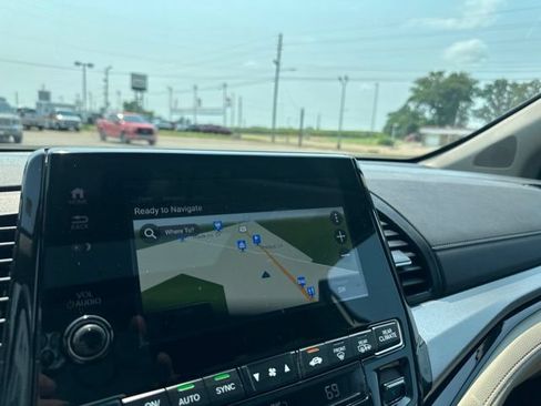 Used 2024 Honda Odyssey Touring image 48