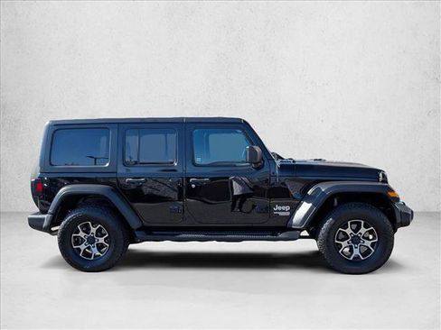 Used 2019 Jeep Wrangler Unlimited Sport S image 4