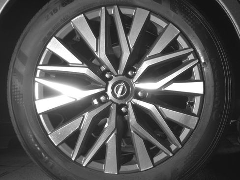 Used 2025 Nissan Altima 2.5 SV FWD image 15
