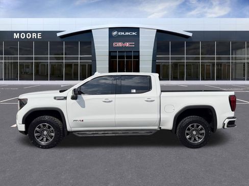 Used 2024 GMC Sierra 1500 AT4 w/ Technology Package AWD/4WD image 6