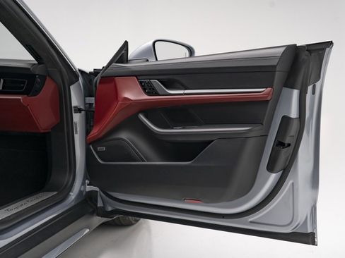 Used 2020 Porsche Taycan Turbo w/ Performance Package image 44