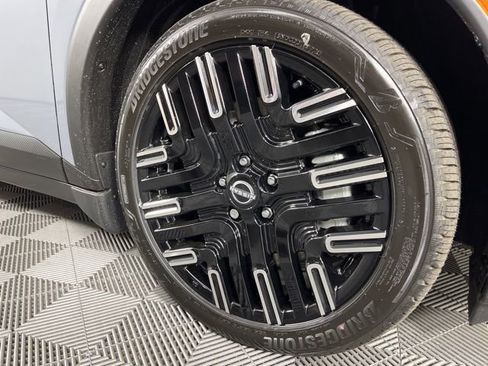 New 2026 Nissan Leaf Platinum+ w/ Cargo Package (Platinum+) image 14