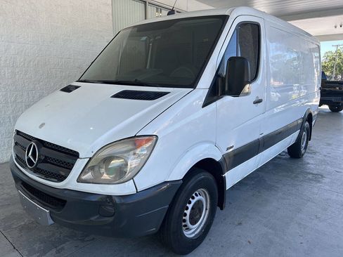 Used 2013 Mercedes-Benz Sprinter 2500 image 1
