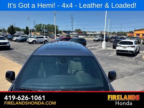 Used 2021 Dodge Durango R/T w/ Blacktop Package AWD/4WD image 11