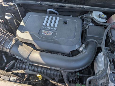 Used 2023 Cadillac XT6 Luxury image 25