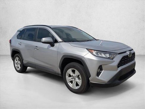 Used 2020 Toyota RAV4 XLE w/ All Weather Liner Package image 3