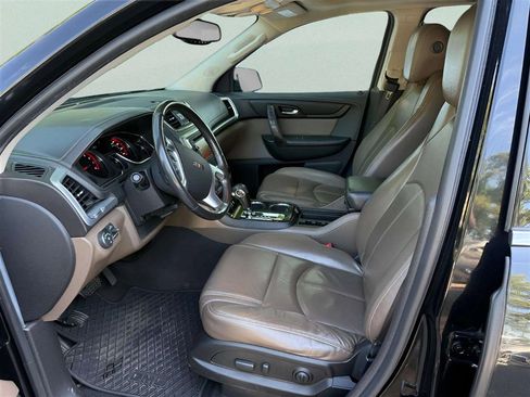 Used 2017 GMC Acadia Limited SLT AWD/4WD image 8