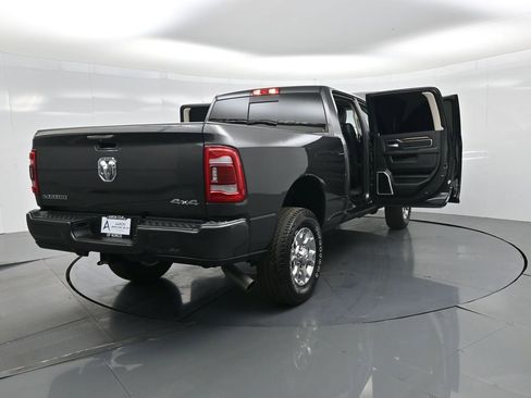 Used 2024 RAM 2500 Laramie image 40