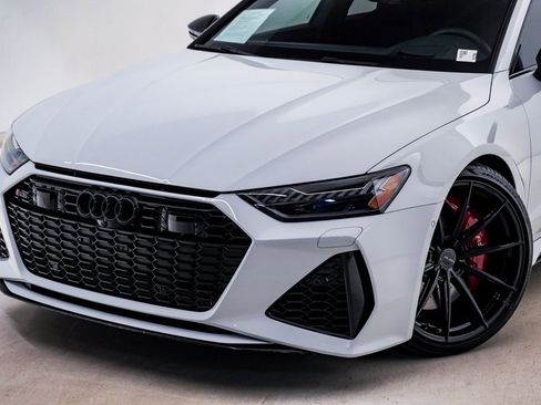 Used 2023 Audi RS 7 Sportback image 4