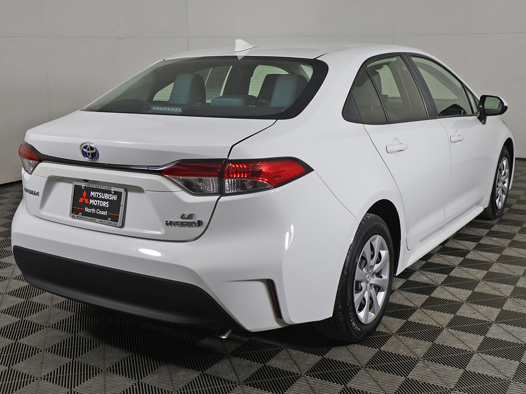 Used 2024 Toyota Corolla LE FWD image 7