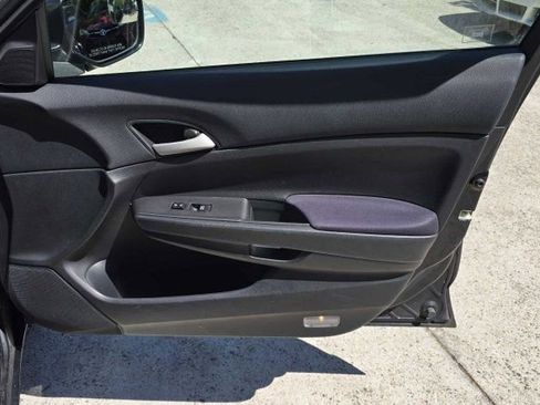 Used 2012 Honda Accord SE image 17