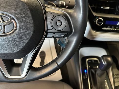 Used 2020 Toyota Corolla SE FWD image 11