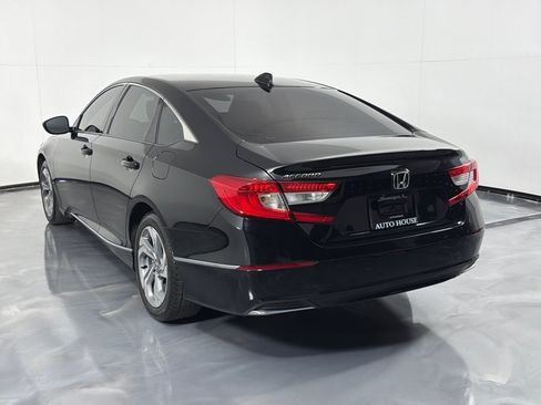 Used 2019 Honda Accord EX image 7