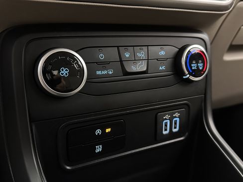 Used 2020 Ford EcoSport S image 15