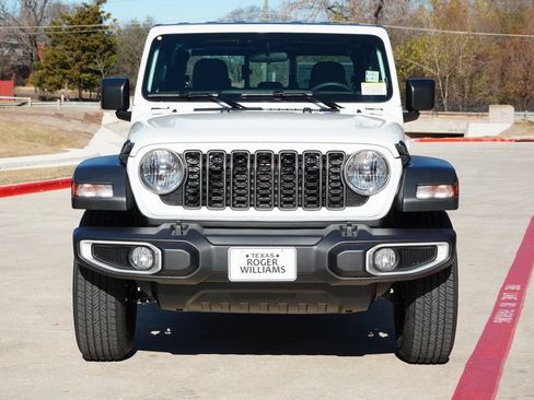 New 2026 Jeep Gladiator Sport image 6
