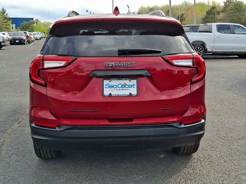 Certified 2023 GMC Terrain SLE w/ Driver Convenience Package AWD/4WD image 6