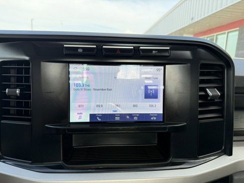 Used 2023 Ford F550 4x4 Regular Cab Super Duty image 27