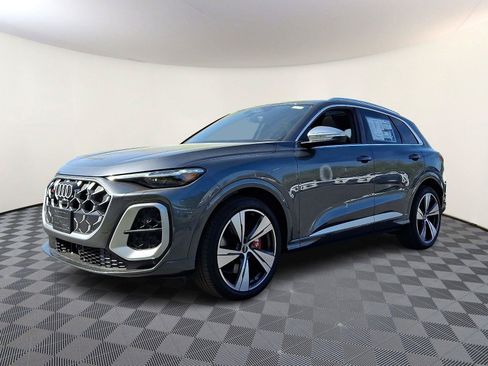 Used 2026 Audi SQ5 Premium Plus w/ Premium Plus Package AWD/4WD image 3