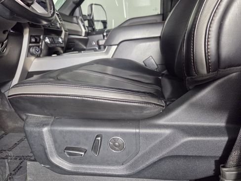 Used 2021 Ford F250 Platinum w/ FX4 Off-Road Package AWD/4WD image 11