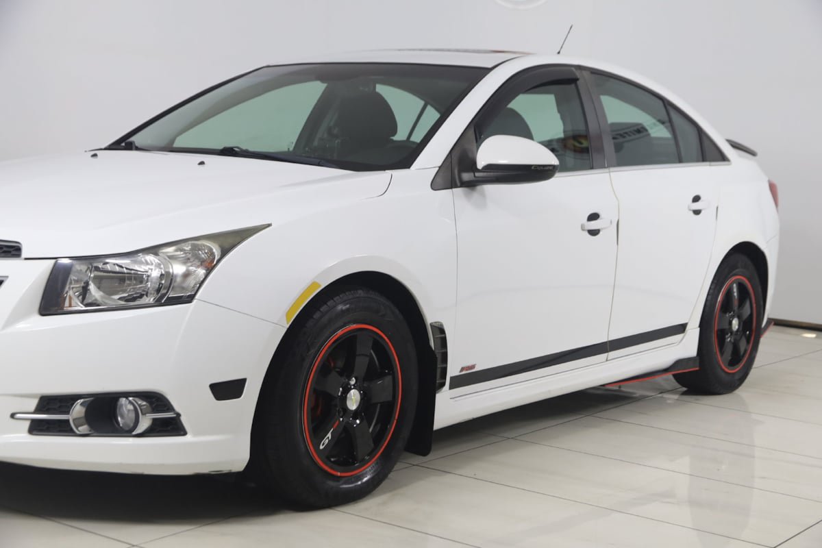 Used 2014 Chevrolet Cruze LT w/ All-Star Edition FWD image 42