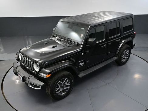 Used 2024 Jeep Wrangler Sahara image 54
