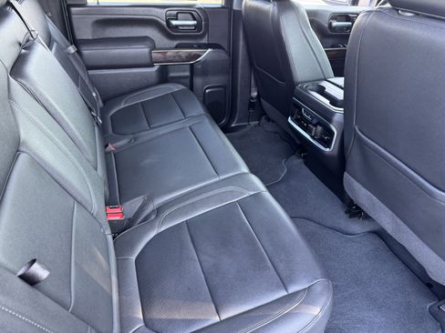 Used 2023 GMC Sierra 3500 SLT w/ SLT Preferred Package image 20